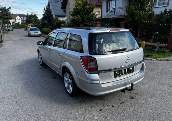 Opel Astra cena 10500 przebieg: 240000, rok produkcji 2005 z Ryki małe 172